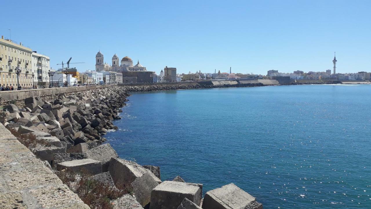 El Rincon Del Tio De La Tiza Lägenhet Cádiz Exteriör bild