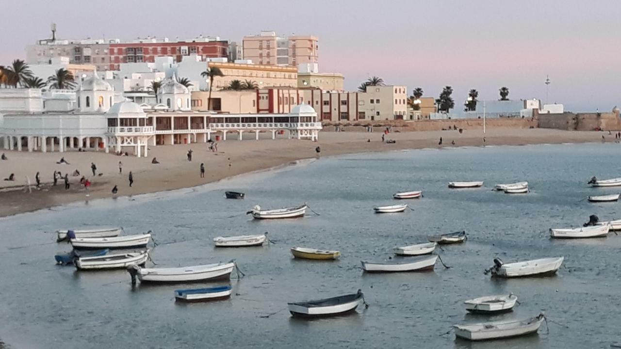 El Rincon Del Tio De La Tiza Lägenhet Cádiz Exteriör bild