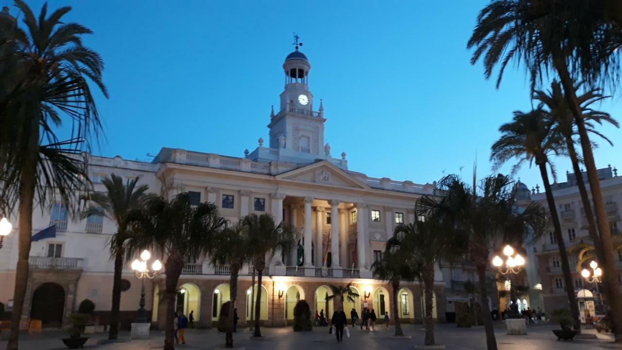 El Rincon Del Tio De La Tiza Lägenhet Cádiz Exteriör bild