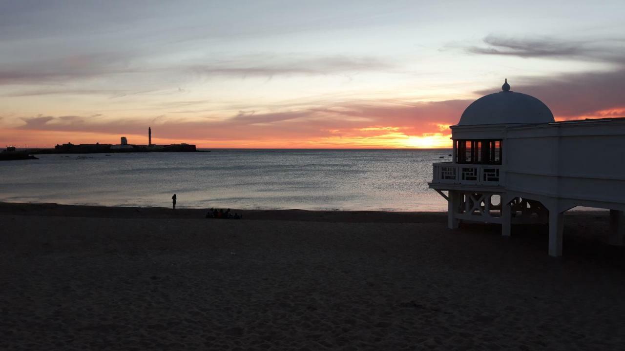 El Rincon Del Tio De La Tiza Lägenhet Cádiz Exteriör bild